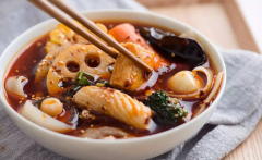 知名麻辣燙出現食品安全問題，如何保障吃的安全？